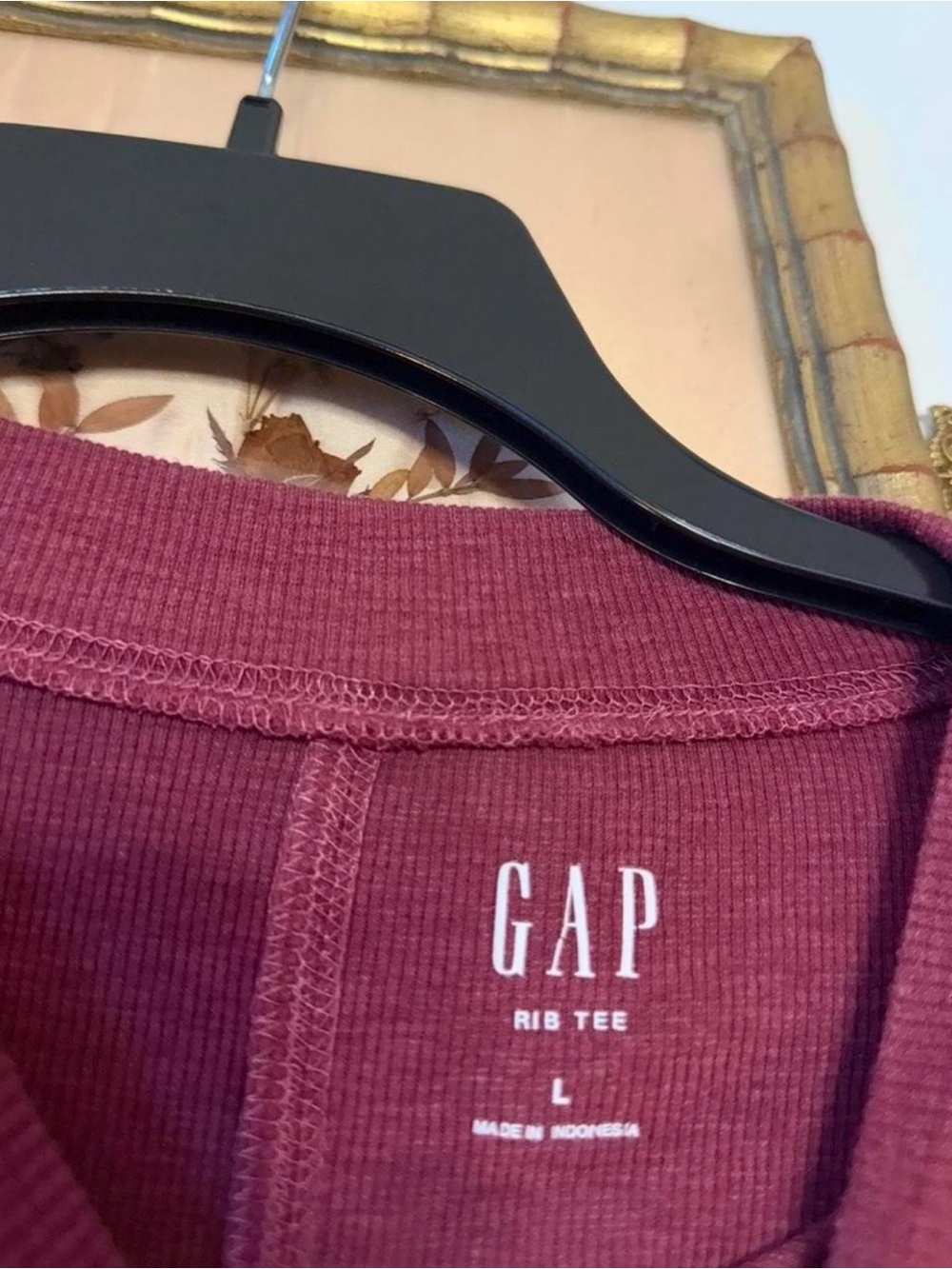 GAP Rib Tee - Picture 2 of 6